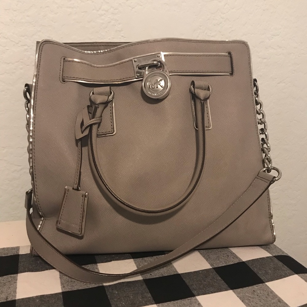 Classic Michael Kors Purse